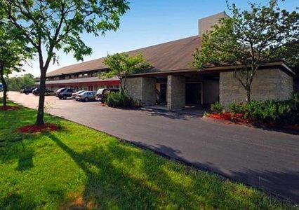Отель Econo Lodge Holland