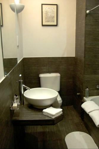 Отель The Aknac Hotel