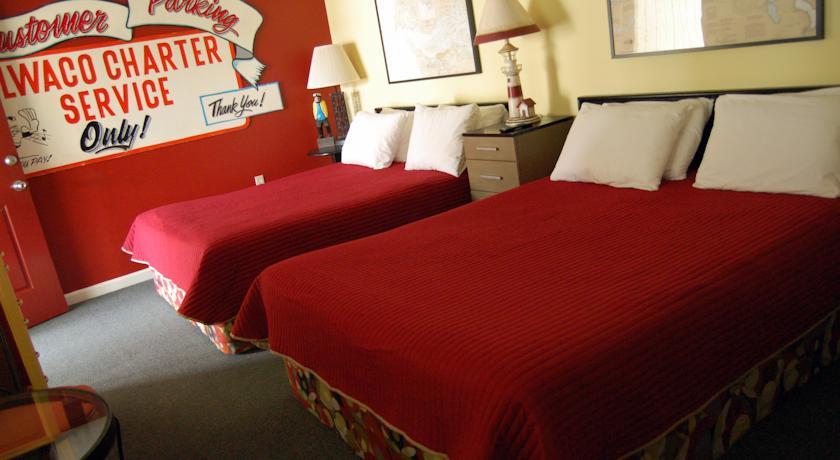 Отель Sandy Cove Inn
