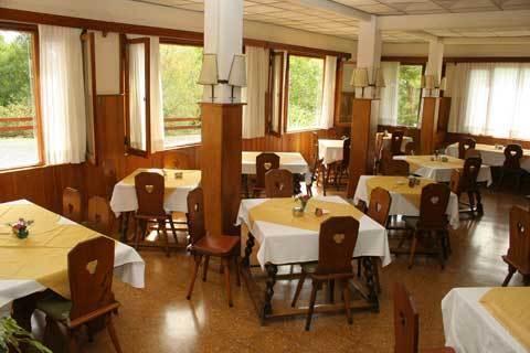 Отель Hotel La Cumbrecita