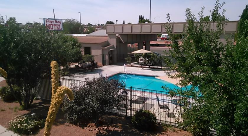 Отель Page Boy Motel