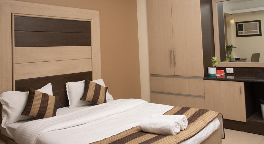 OYO Rooms Cyber Park Premium