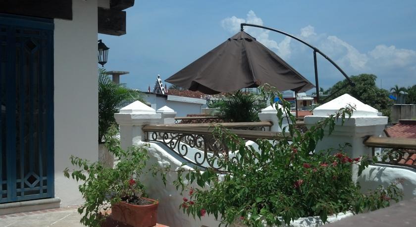 El Genoves Hostal