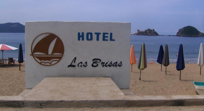 Отель Hotel Las Brisas