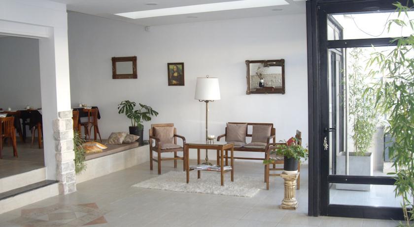 Pofi Hotel