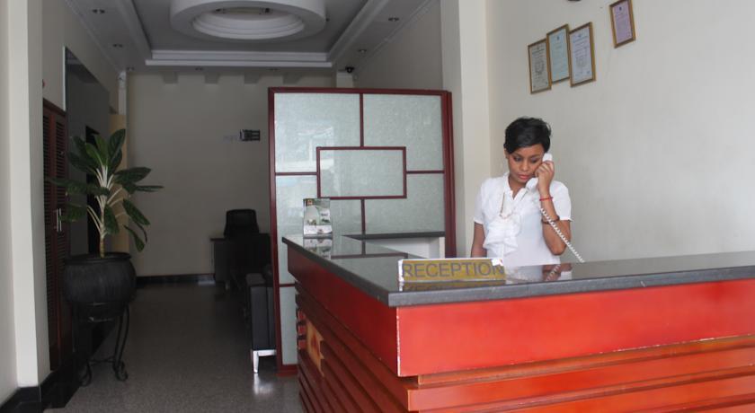 Отель ABC Travellers Hotel