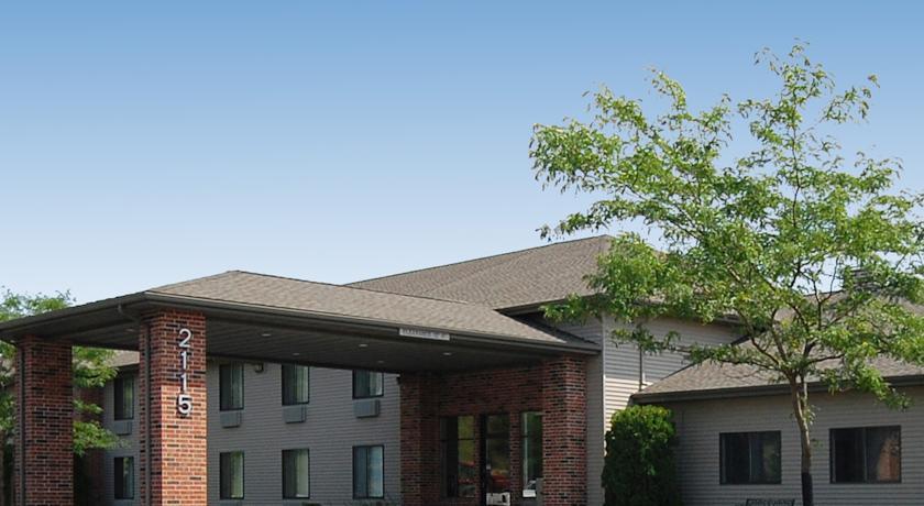 Отель Quality Inn Reedsburg