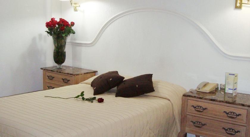 Отель Hotel Santa Rosa