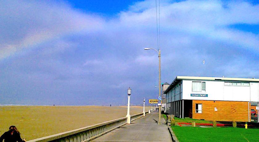 Отель Ocean Front Motel
