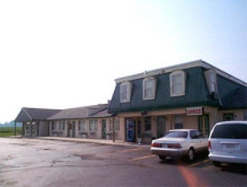 Отель Knights Inn Peru