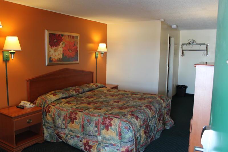 Отель Budget Inn - Saint Robert
