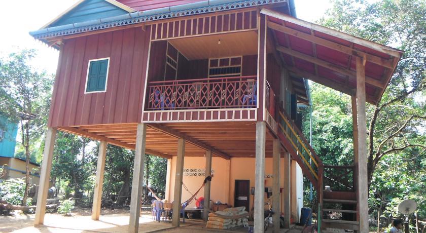 Гостевой дом Giant Squirrel Guesthouse