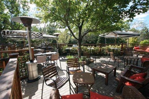 Отель Weber's Inn