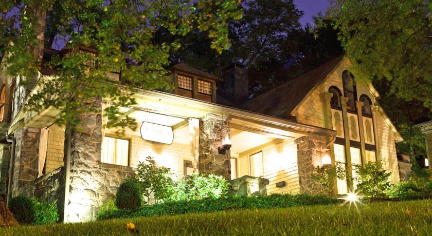 Stonehurst Place Bed & Breakfast