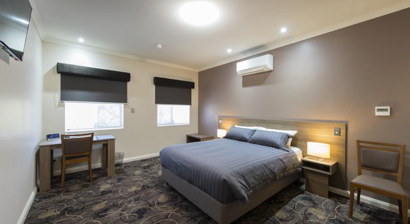 Bayswater Hotel