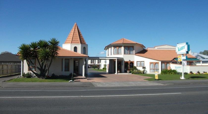 Отель Valdez Motor Lodge