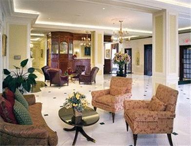 Отель Molly Pitcher Inn