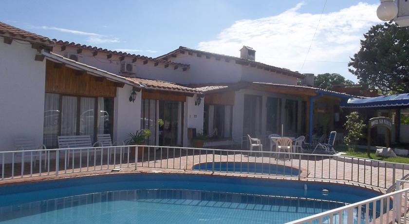 Отель Hotel San Martín