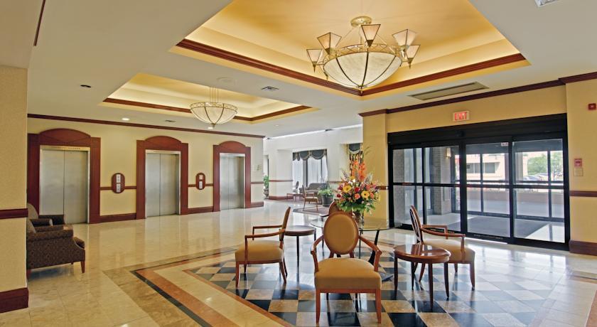 Отель TownePlace Suites by Marriott Toronto Northeast/Markham