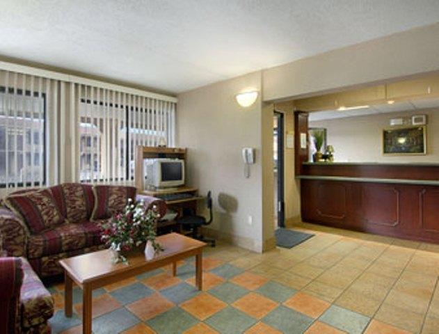 Отель Days Inn Elkton