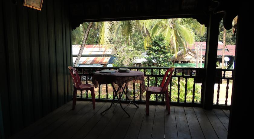 Гостевой дом Golden Cat Guesthouse