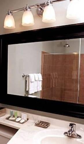 Отель Best Western Plus Coastline Inn