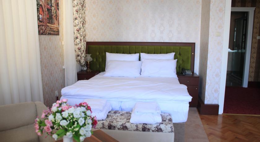 Отель Büyükada royal pansiyon