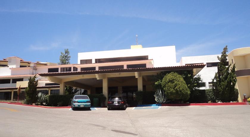 Отель Hotel Plaza Nogales