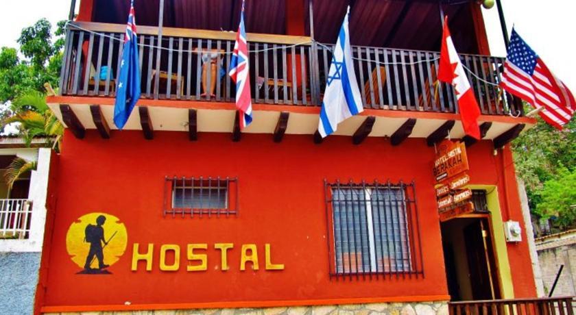 Хостел Hotel & Hostal Berakah