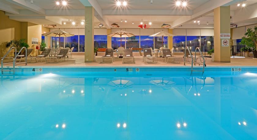 Отель Holiday Inn Harrisburg East