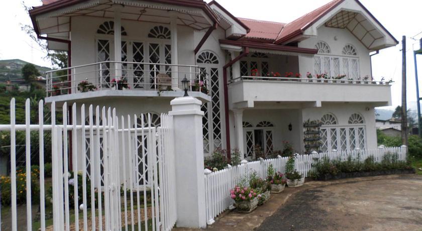 Maples Holiday Resort