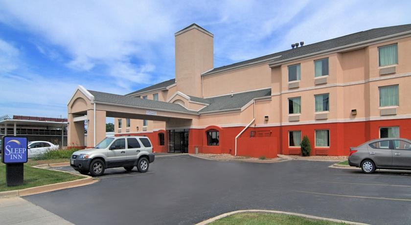 Отель Sleep Inn Urbana