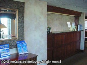 Отель Holiday Inn Express BELOIT