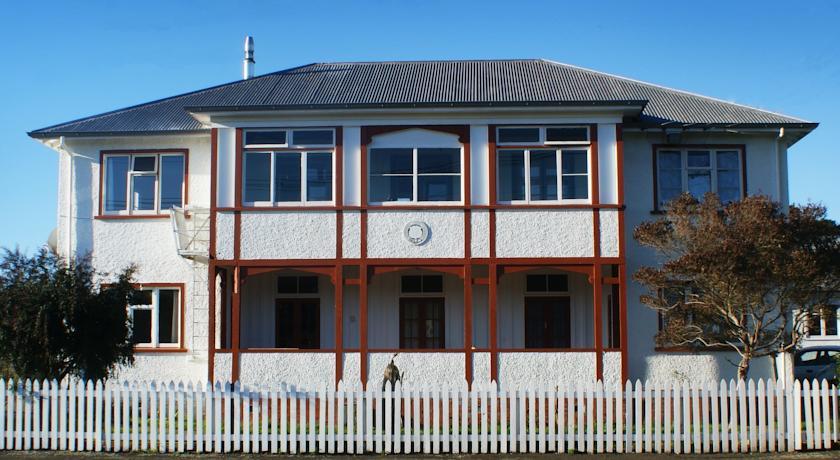 Хостел 42b College House