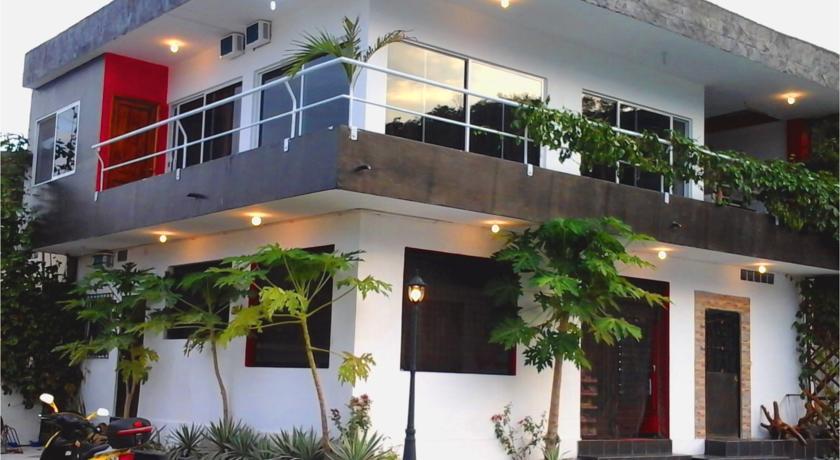 Мини-отель Bahia B&B