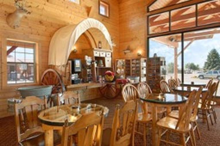 Отель Range Country Lodging