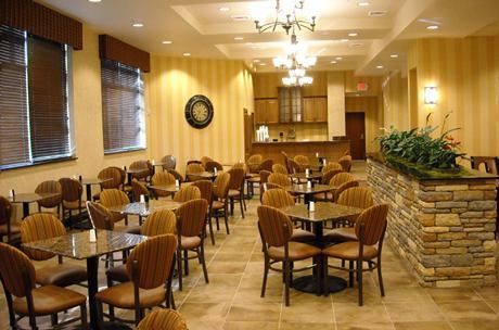 Отель Drury Inn & Suites Phoenix Happy Valley