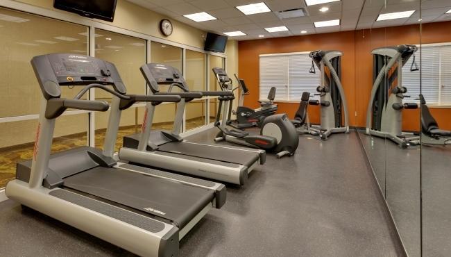 Отель Country Inn & Suites State College