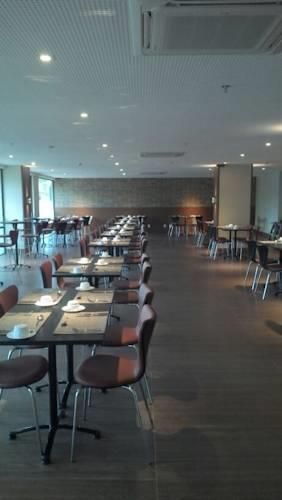 Отель Quality Hotel & Suites Brasília