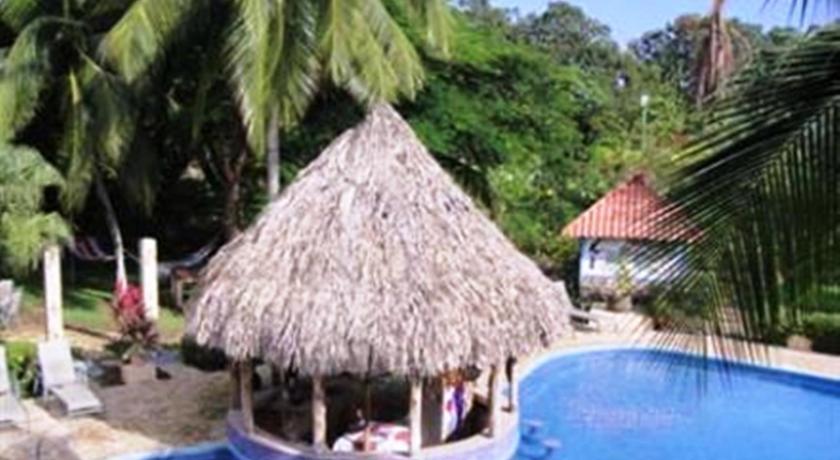 Отель GetAways at Pueblo Real