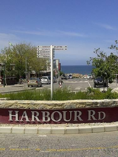 Апартаменты Harbour Road Self-Catering Apartments