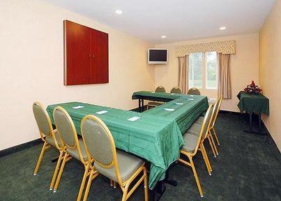 Отель Comfort Inn Milford