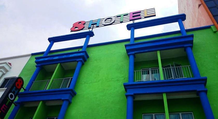 Отель 8 Hotel
