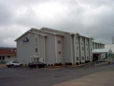 Отель Days Inn Salisaw