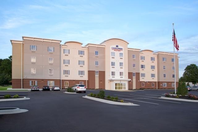 Отель Candlewood Suites Harrisburg-Hershey