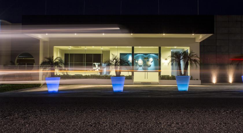 Отель Hotel Di Acqua