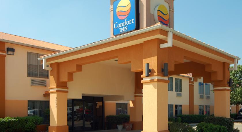 Отель Comfort Inn Forest Hill