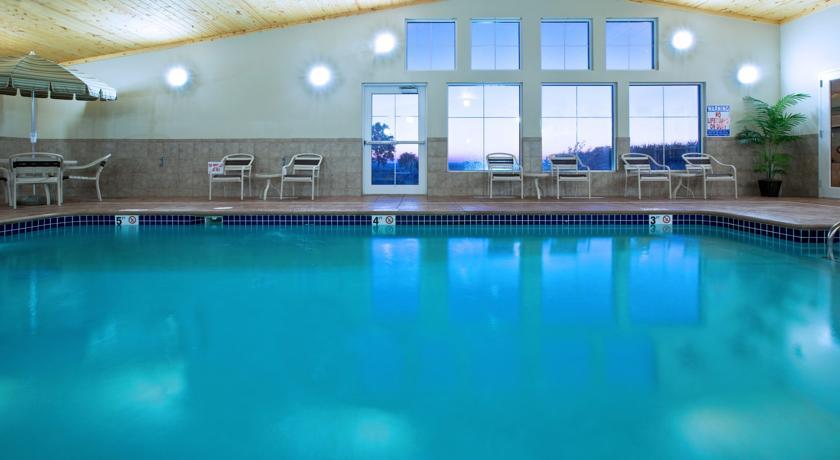 Отель AmericInn Hotel & Suites - Osage