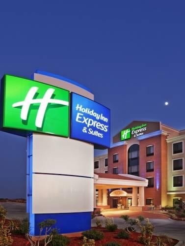 Отель Holiday Inn Express Hotel & Suites Floresville