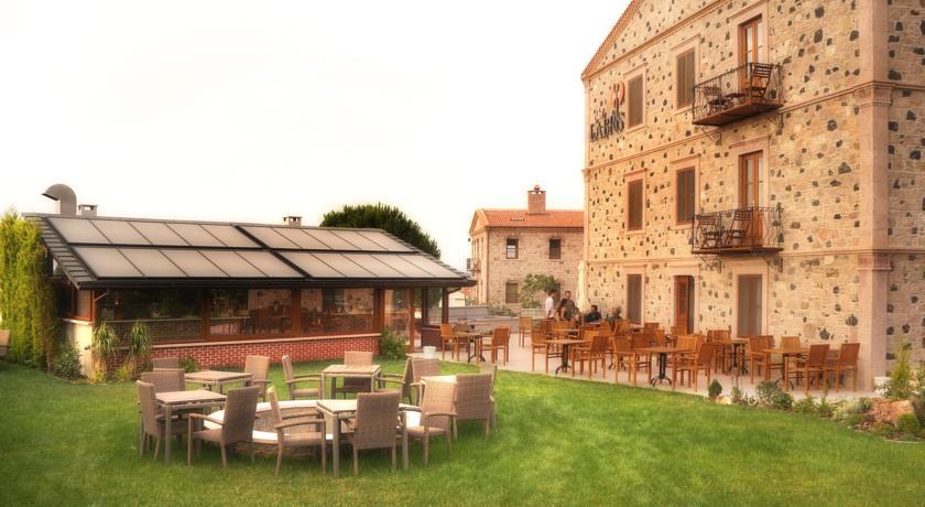 Отель Cunda Labris Hotel